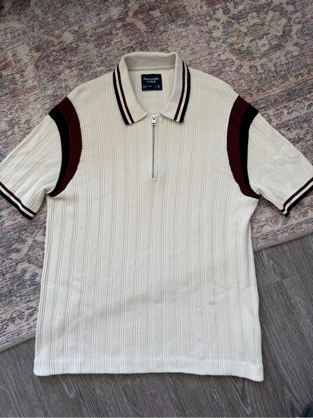 Abercrombie Tipped Zip Sweater Polo Cream Burgundy Men’s M